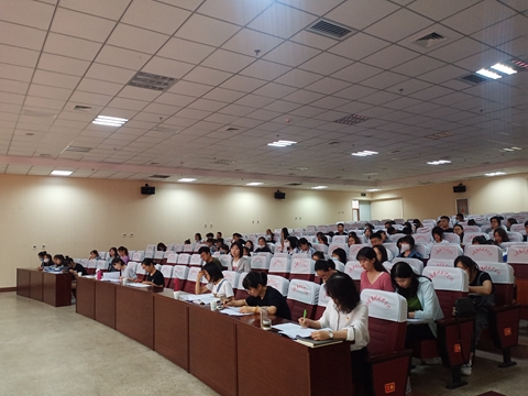 食品工程系舉辦“互聯(lián)網(wǎng)+”大學生創(chuàng)新創(chuàng)業(yè)比賽評審會，激發(fā)青年學子創(chuàng)新活力